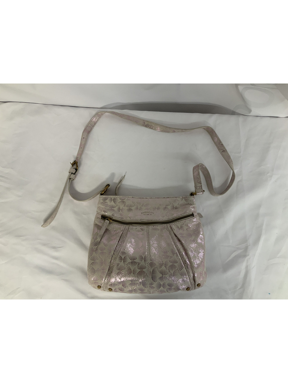 AMERICAN LEATHER CO CYPRESS CROSSBODY